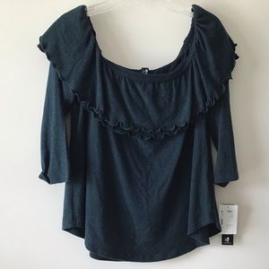 Top Junior’s Large Dk Green NWT Ing Stretch